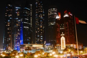 【画像】ドバイの街並みが異次元すぎワロタｗｗｗｗｗｗｗｗ