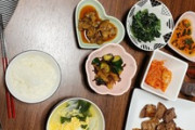 21歳の嫁が作った晩御飯ゴミｗｗｗ（※画像あり）