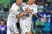 【宇佐美最高や！】G大阪、宇佐美ゴラッソ2発など湘南に3-0完勝！残留に向け大きく前進　J1第30節（関連まとめ）