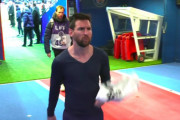 ◆悲報◆レンヌにホームで0-2と敗れたPSGのメッシさん、一人だけサポに挨拶せずに帰ってしまう?