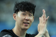 ソン・フンミン、約10年在籍のトッテナムに別れの言葉「最も辛い決断の一つ」