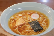 【お得外食】「八王子 100円ラーメン」が開店1カ月 2011年閉店100円ラーメン店「満福亭」をオマージュして復活
