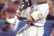 バリー・ボンズ「バッティングはコンパクトに降れば良い」←73本塁打