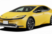 【トヨタ】新型『プリウスPHEV』を3月15日に発売。価格は460万円