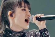 Su-METALの指はどうなってるんだ？　“体脂肪が0で、トレーニングしてきた”　【海外の反応】