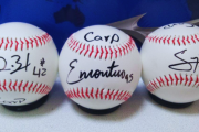 【悲報】カープ新外国人3人のサインボール、もう転売される。