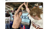 【炎上】人気YouTuberほーみーずのちばしん、WBC観戦マナーが物議「世界に恥をさらすな」「迷惑行為」