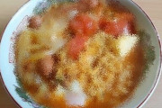 【画像】辛ラーメンに冷蔵庫の余物ぶっこんだｗｗｗｗｗｗｗ