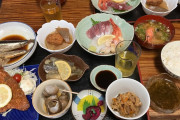 【画像】この刺身定食(1200円)の弱点を答えよ