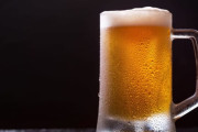 【悲報】ラーメン屋でノンアルコールビール飲んだ男、飲酒運転で逮捕