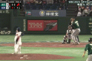 韓国、完全に逝く....凡ミスの直後に中押しの３ランホームランを打たれる
