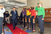 尹大統領、韓国大統領では30年ぶり米空母に乗艦「米韓同盟は無敵」！