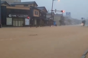 【動画】大雨特別警報が出てる能登、大雨で完全にトドメを刺される...