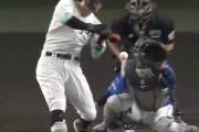 佐藤輝明、先制のタイムリーツーベースwwwwwwwwwwwww