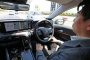 【朗報】トヨタ、遂に自動運転「レベル２」の様子を公開wwwwwwwwww
