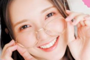 人気声優・鬼頭明里さんの眼鏡姿w w w