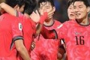 【サッカー】韓国代表選手、ヨルダン戦で「殺人タックル」を受けて車椅子で帰国。原因に日本人審判と韓国メディアは批判 [10/12]  [昆虫図鑑★]