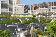 このまま「マンション」を建てまくって大丈夫か…若者が減って新築住宅が売れなくなる「暗い未来」