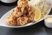【悲報】お店の唐揚げ、頼んだけどなんか違うと話題に