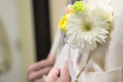 俺の結婚式で着るタキシード、これにしようと思うんだがお前らの感想聞かせてくれ