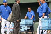 元コーチ柏原純一氏が立浪監督と久々対面　元弟子・中田翔には「金髪はアカンやろ！」中田翔「まだ生きてたんですか」