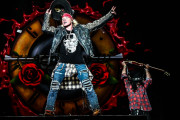 ガンズ・アンド・ローゼズの新曲はなんと13年ぶり