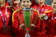 ◆悲報◆中国女子代表「決勝の後、全員でカップラーメンを食べた」発言で激弱男子代表がやり玉に！「男子は毎日ナマコ食ってるのにか？」