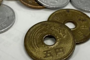 韓国人「お賽銭で投げる5円玉が実は5.4円の価値？歴史的な銅価格高騰で起きた知られざる裏事情がこちらです‥」
