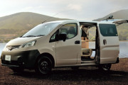 日産NV200バネットMYROOM：持ち運べるお部屋で楽しむアウトドアライフのススメ