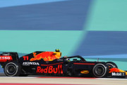 《F1第1戦バーレーンGP決勝》レッドブルとメルセデスのガチ対決が実現。角田裕毅はデビュー戦で9位入賞