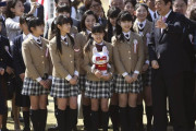８年前のさくら学院と安倍晋三元首相