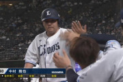 中村剛也(39) 打率.364 7本 14打点 出.427 OPS1.153