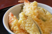 「天丼」って誰に需要があるんだ？油で揚げた野菜や魚介で白飯を食うなんざ正気の沙汰じゃない