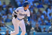 大谷翔平がドジャース移籍後初のサヨナラ打　同僚も興奮「世界で最も優れた選手」「みんながハッピー」