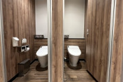 【悲報】🇨🇳「女さんのトイレ長すぎやろ…せや！」