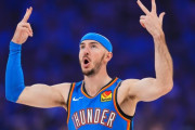 【NBA】エースじゃなくても当たってる奴がいたらボールを集めるべきなんだよな