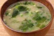 ワカメの食べ方、味噌汁とわかめご飯しかない
