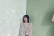 日向坂46の副キャプの生足、ガチでセクシーすぎる【画像あり】