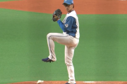 【速報】6回から登板の鈴木健矢、無失点に抑える