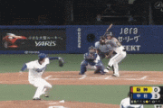 阪神・上本　待望の初安打が反撃の適時二塁打　１点差まで接近