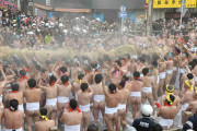 〈“はだか祭り”が女性解禁！〉「刺青がバチバチに入った人や酔っ払いも参加するので危険」「カメコとか変な人が来なきゃいいけど」地元では心配の声も…主催する神社に聞いてみた