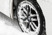 オールシーズンタイヤで雪道走れるの？