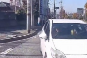 【動画】なんでキレてるのかさっぱりわからない車カスさんが撮影される