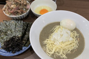【画像】行列のできるラーメン屋さんに行ってきた