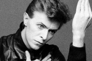 デヴィッド・ボウイ が40年前に出演した宝酒造のCM　ボウイのFacebookで特集！
