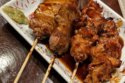 【幸せ】ワイ、焼き鳥屋でホロ酔い