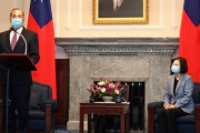 アザー米厚生長官、台湾・蔡総統と会談　断交後最高位の高官  中国は猛反発、報復措置示唆
