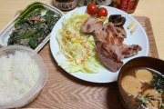 【画像】ワイの作ったトンテキ定食ｗｗｗｗｗｗｗｗｗ