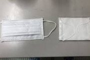 政府配布の布マスクに「汚れ付着」「虫や髪の毛が混入」…不良品の報告相次ぐ