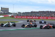 F1イギリスGPのスリリングなバトルでペナルティが課されなかった理由が明らかに